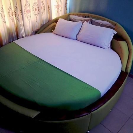 Elizz Guest House Janman Екстериор снимка