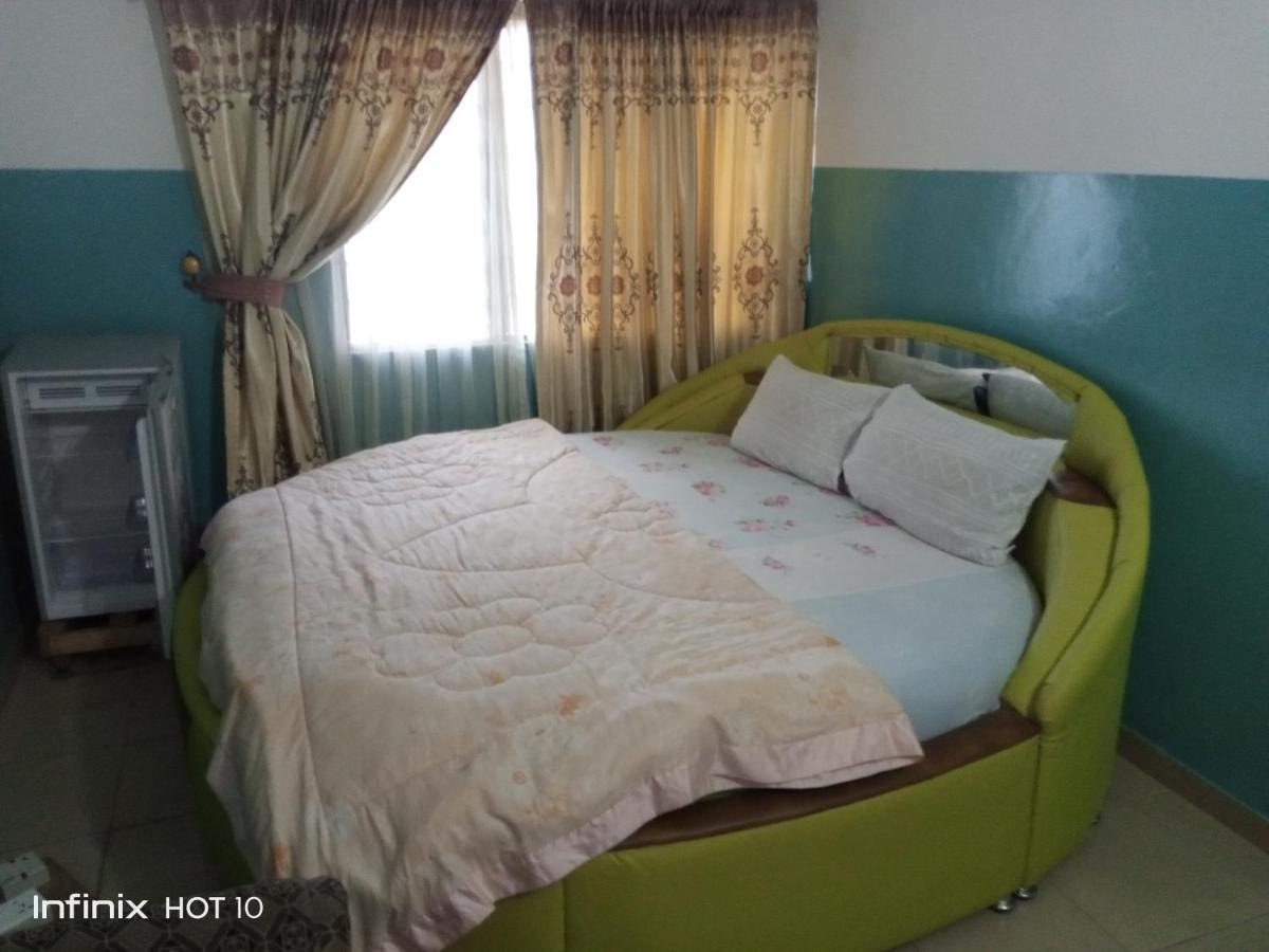 Elizz Guest House Janman Екстериор снимка