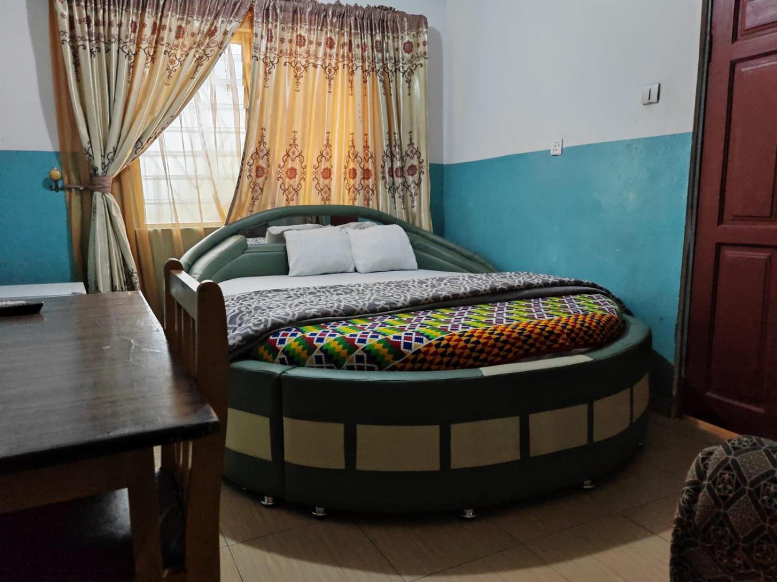 Elizz Guest House Janman Екстериор снимка