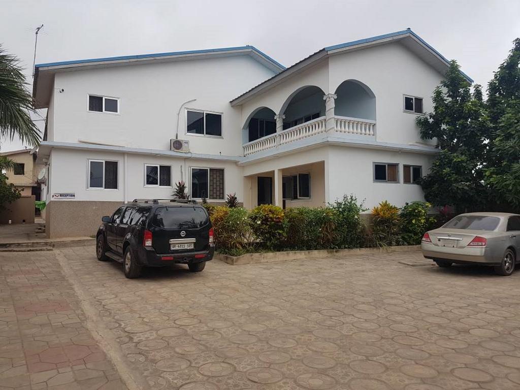 Elizz Guest House Janman Екстериор снимка